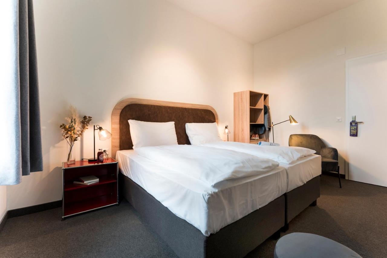 Koncept Hotel Loeie Muensingen Ngoại thất bức ảnh